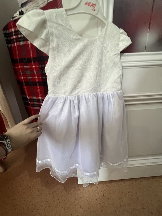 3 платье на возраст 5-7,8 лет