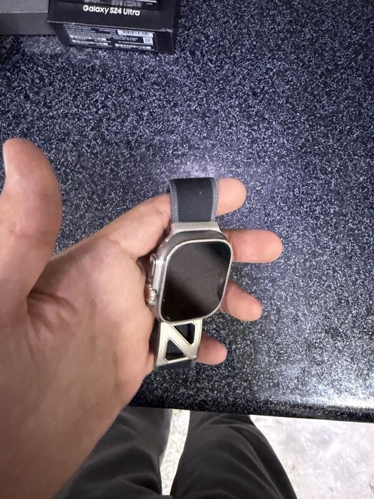 Apple wach ultra 1 93 yomkost holati zor oqip tel qlila