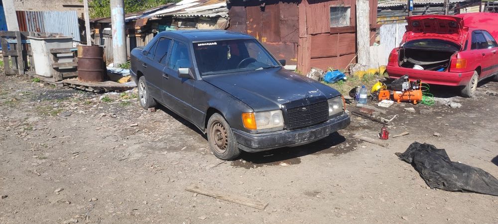 Продам мерседес124