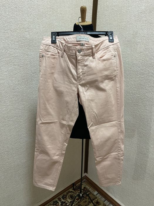 Женские джинсы Calvin Klein