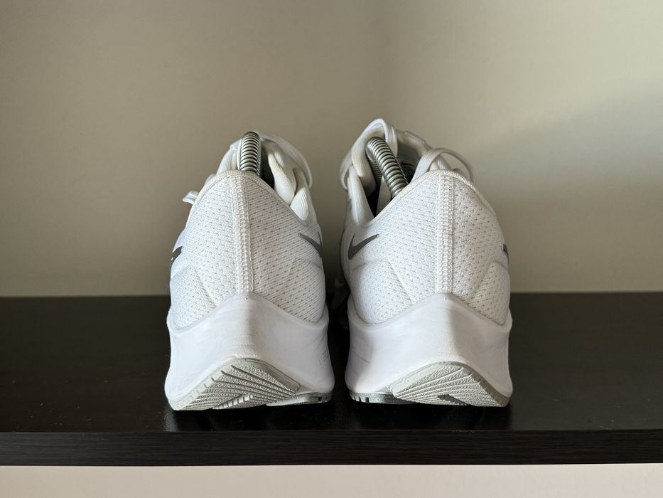 Nike Air Zoom Pegasus 38/ 40.5номер 26см Стелка Като Нови