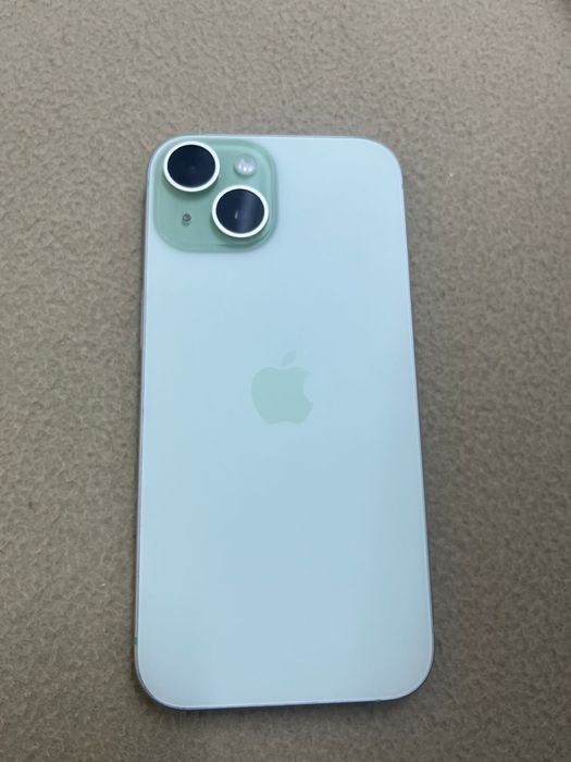 Айфон 15  128гб 85%