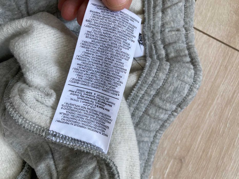 Найк Nike Essential Fleece женски къси панталони къс панталон шорти XL