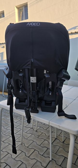 Scaun Auto Rear Facing & Front Facing Axkid Duofix 9-25 kg