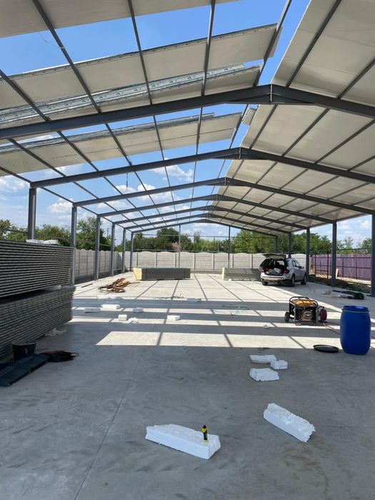 Structura metalica 13x33x4 acoperita cu panou de 6cm pentru service auto