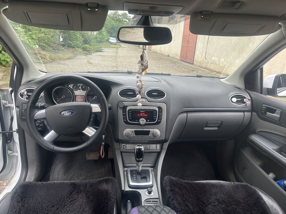 Se vinde Ford Focus