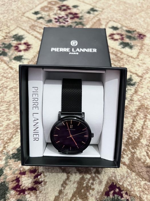 Часы Pierre Lannier