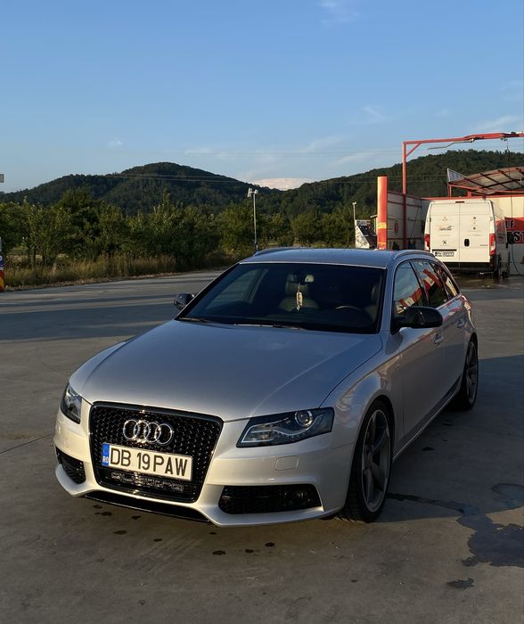 Vând Audi A4 B8 S line