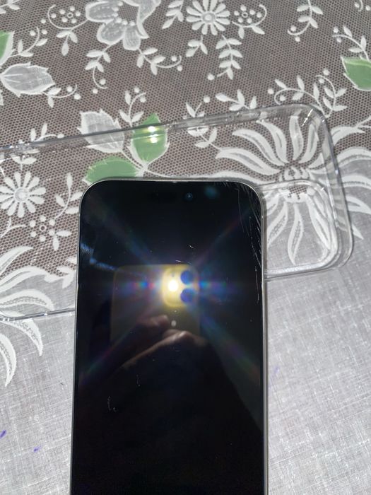 Iphone 16 pro max 98% radnoy yomks