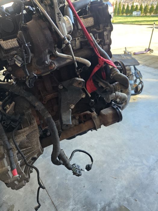 Motor ford custom 2.0 cutie viteze  2017