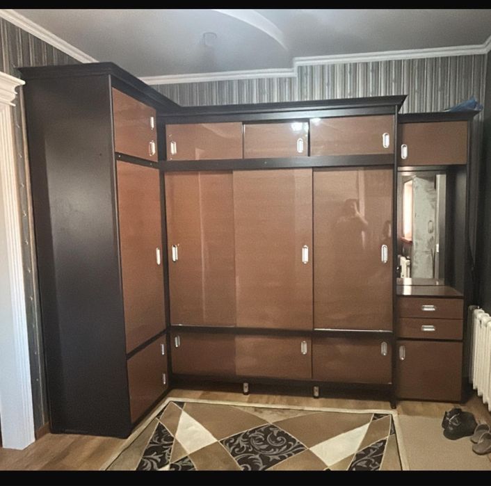 Продам шкаф в отличном состоянии