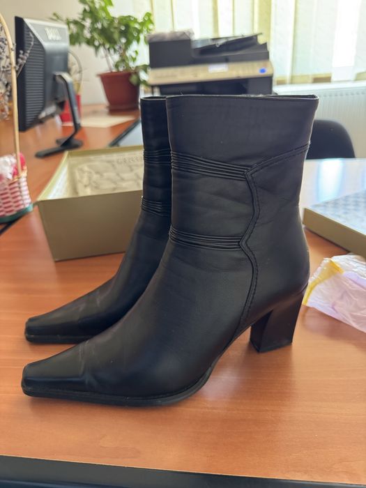 Ghete din piele numaru39