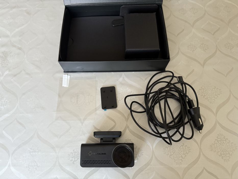 Видеорегистратор Neoline Argus 4K