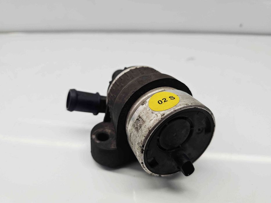 Pompa recirculare apa Audi A6 (4A2, C8) S-line [Fabr 2018-2025] 05L965