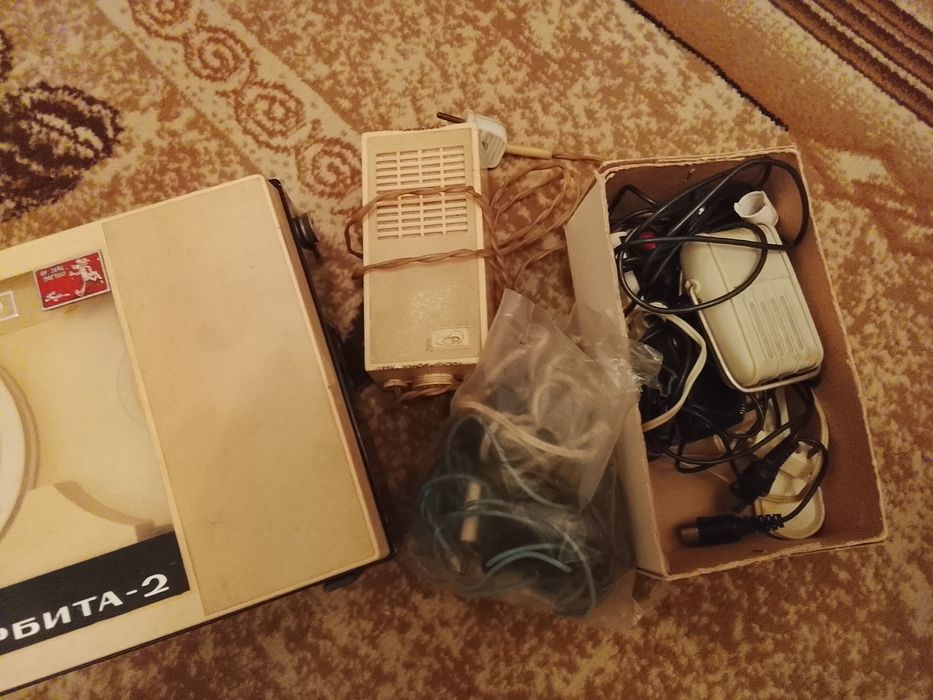 Продам магнитофон