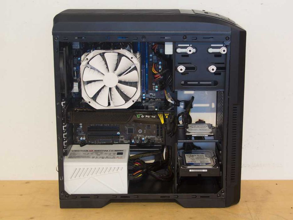 Carcasa PC Antec GX500