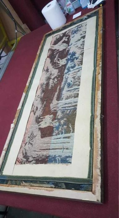 Продавам голям старинен гоблен