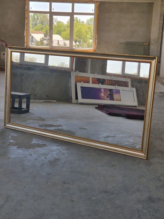 Oglizi Mari - Salon infrumusetare, club, bar