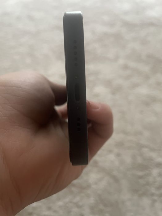 iPhone 13 заблокирован