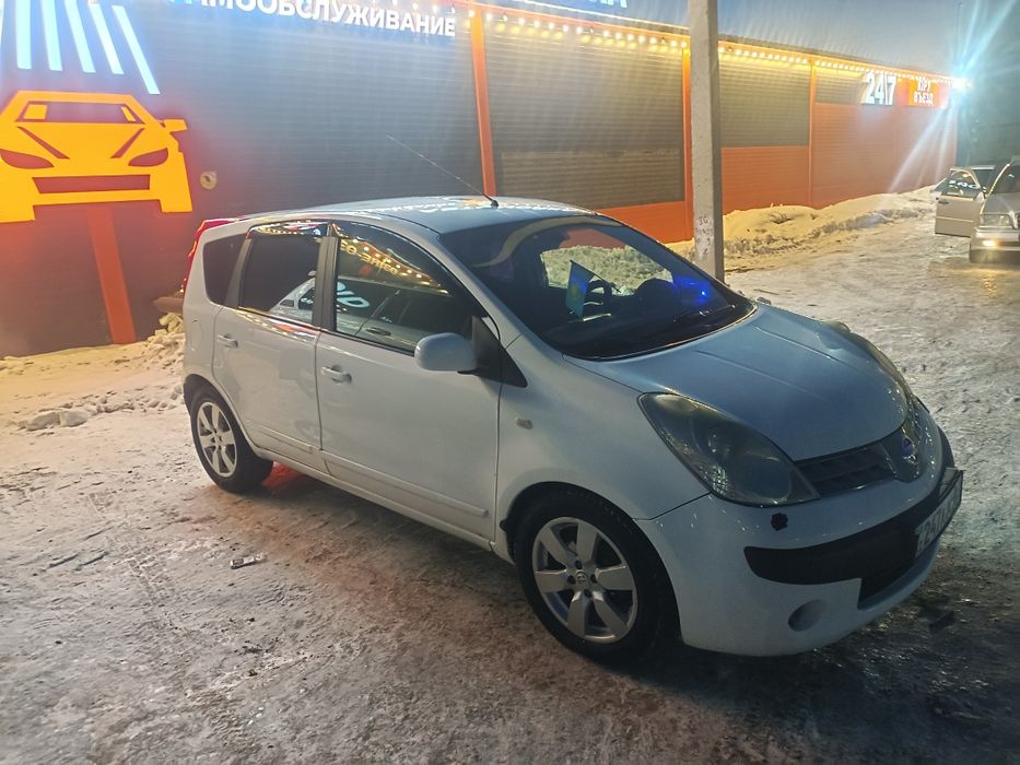 Продается Nissan note 2007 года, 1.6 автомат!