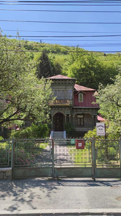 Proprietate de excepție în Sinaia - în centrul stațiunii