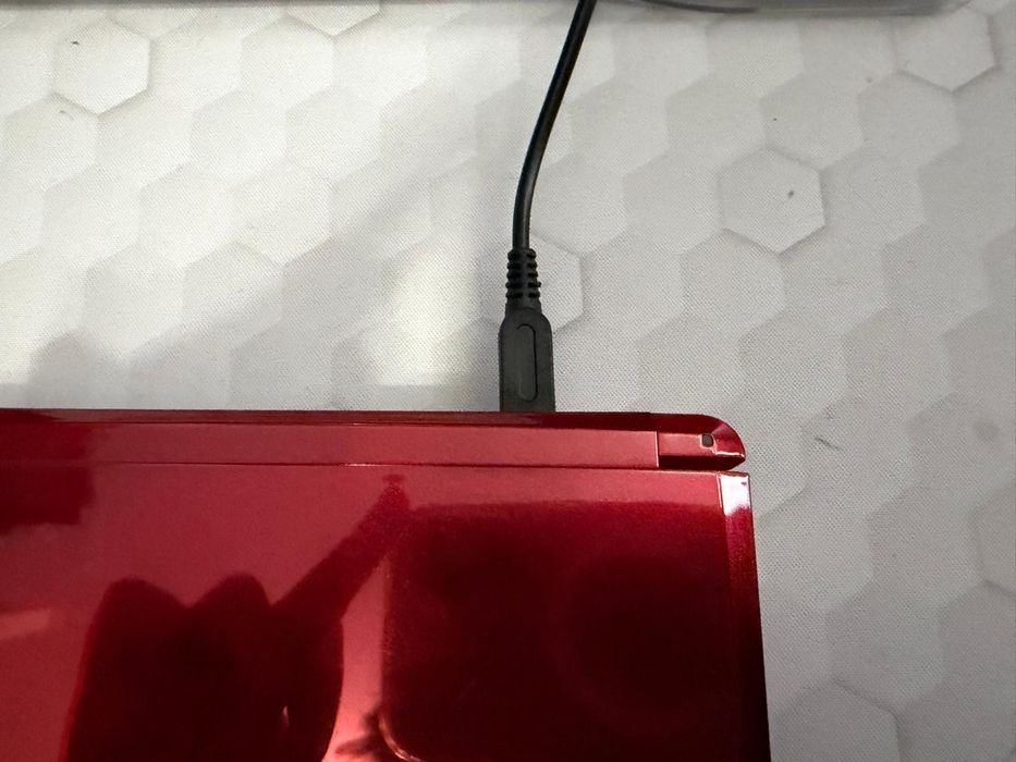 Nintendo 3DS Rosu Modat