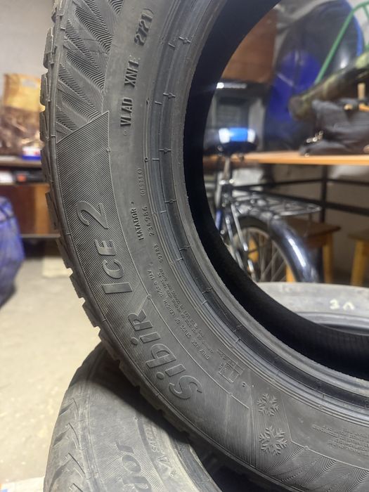 Продам зимние шины
