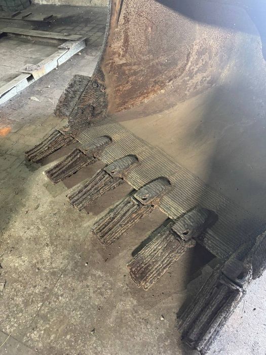 Продам гусеничный экскаватор VOLVO EC300DL