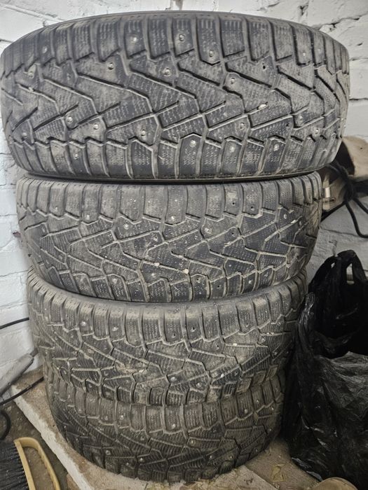 Шины зимние 195/65 R15
