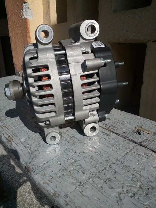 Алтернатор(генератор) 100А