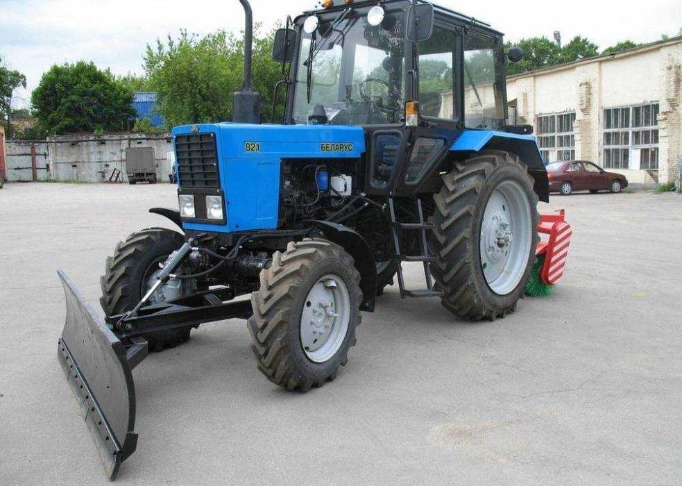 Машина уборочная "Беларус-82МК