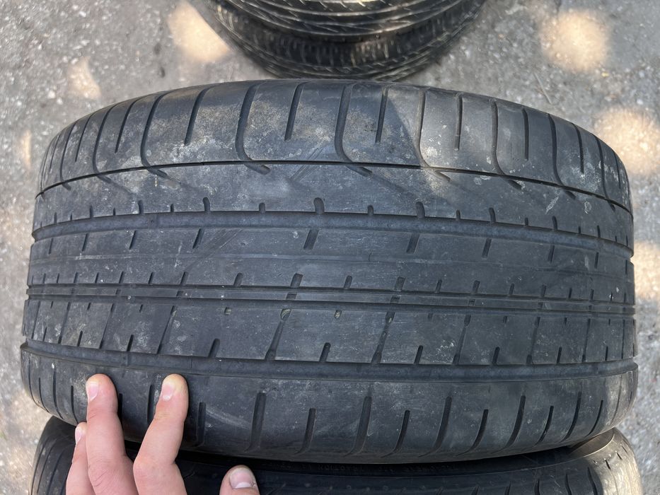 275/40/19 2 броя летни гуми Pirelli