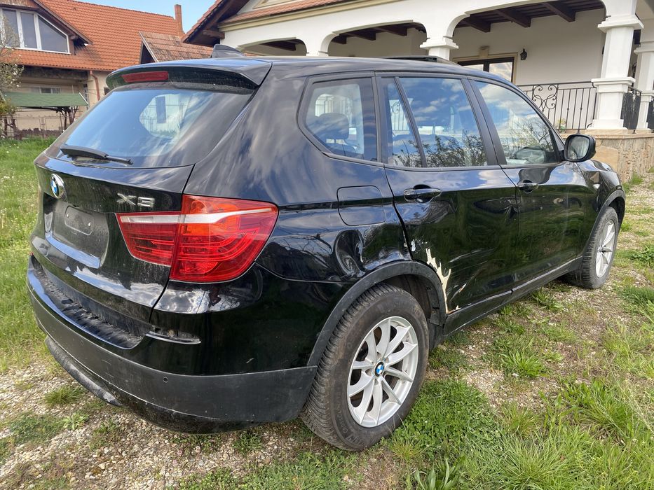 Bmw x3/ f25/ 2.0/ x-drive/ avariat/ 2012