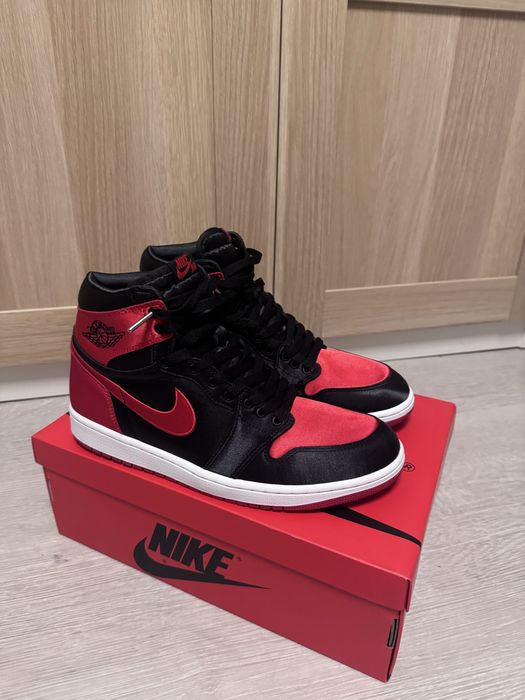 Jodan 1 Satin Bred Originali 44,5