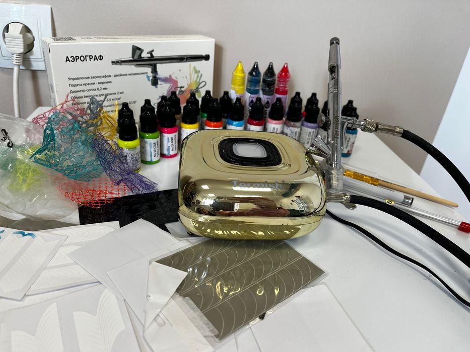 Termish аерограф за маникюр