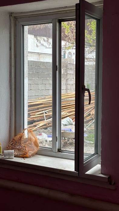 пластикалық терезе