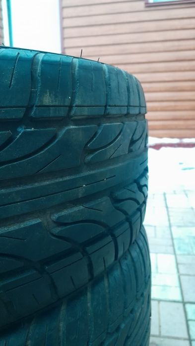 Продам резину R17 205/40