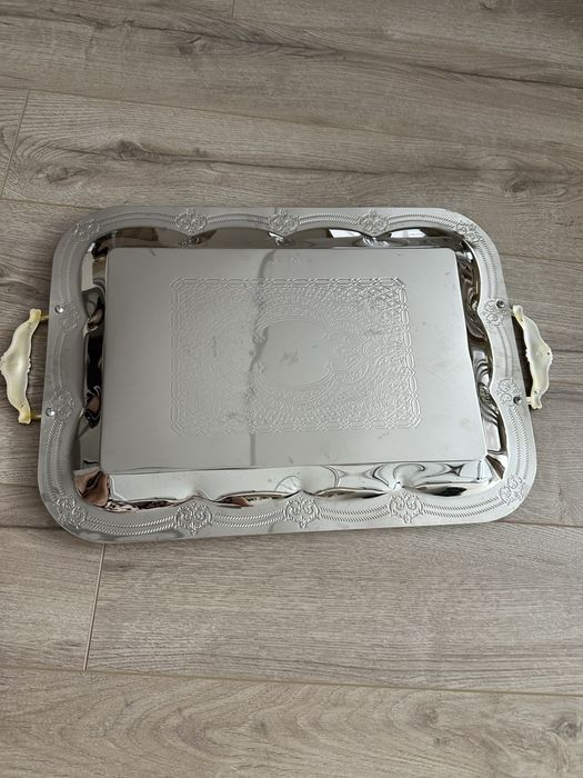 Поднос для посуды