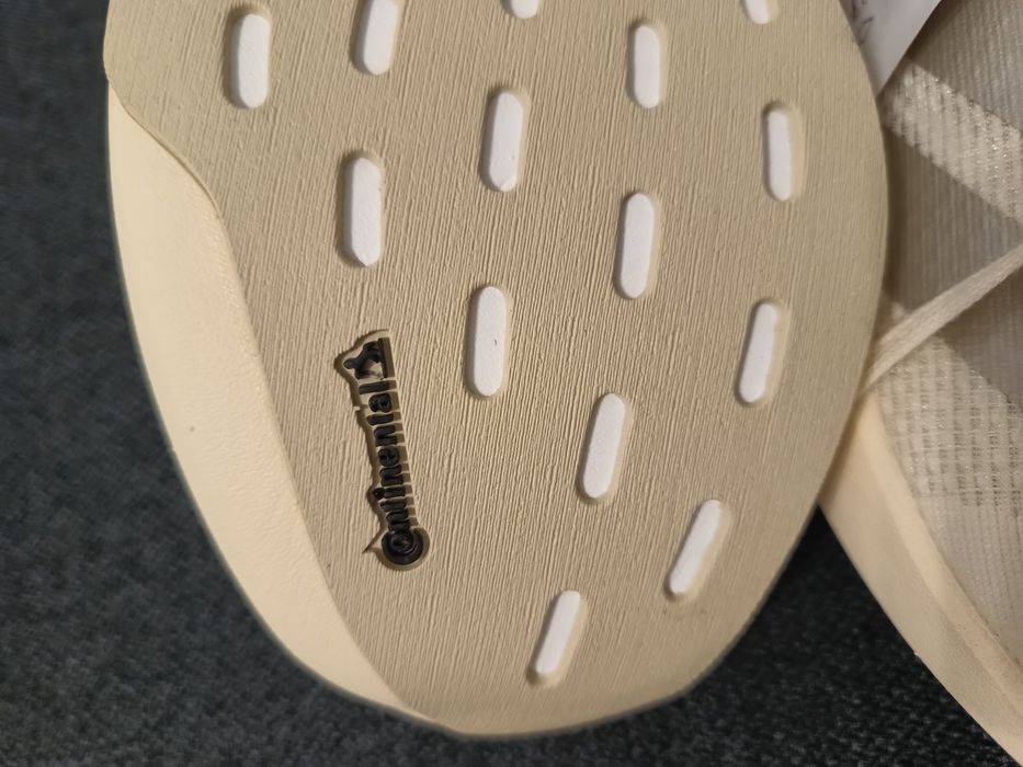 Vând adidași Adidas Adizero Evo Sl