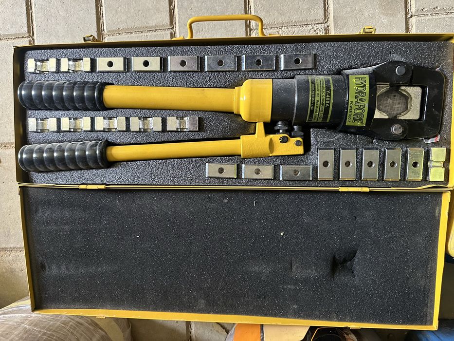 Cleste sertizat papuci elecreici