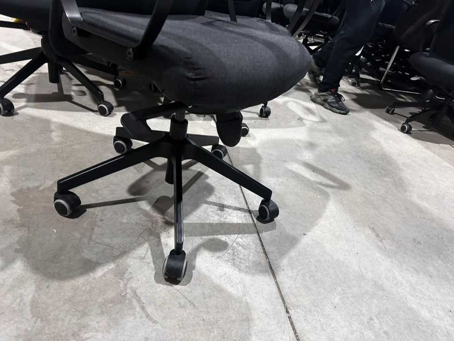 Офис столове IKEA MARKUS – 20 бр., като нови