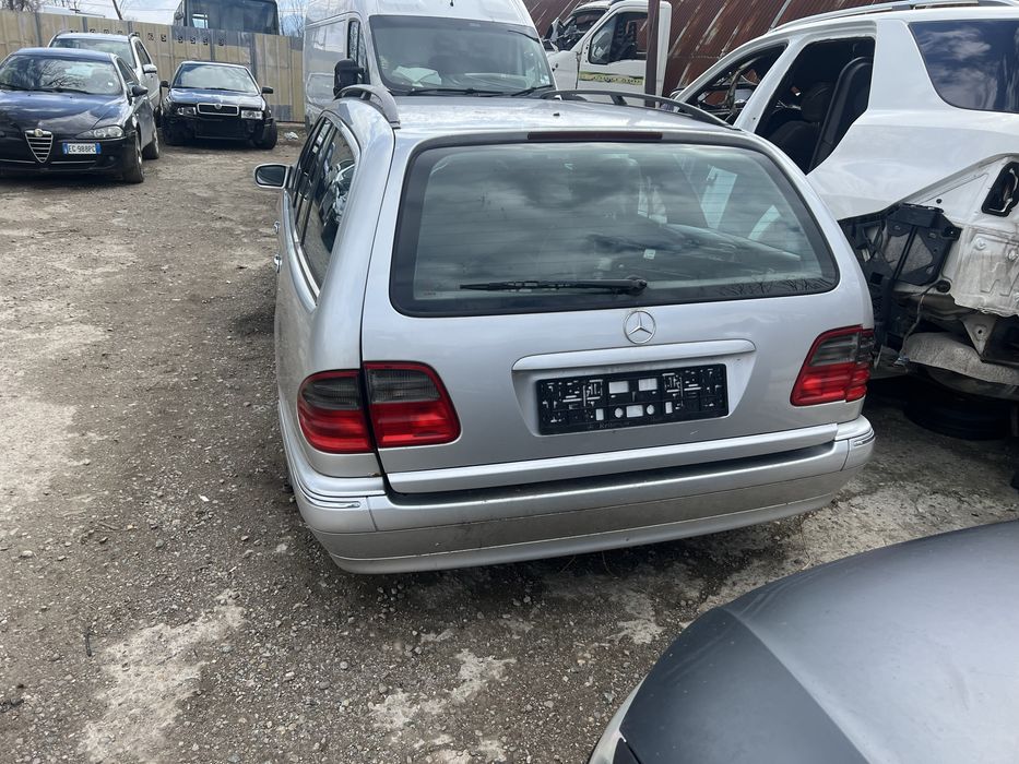 Mercedes E270 w210 facelift , Мерцедес Е 2.7 фейслифт На Части !!!