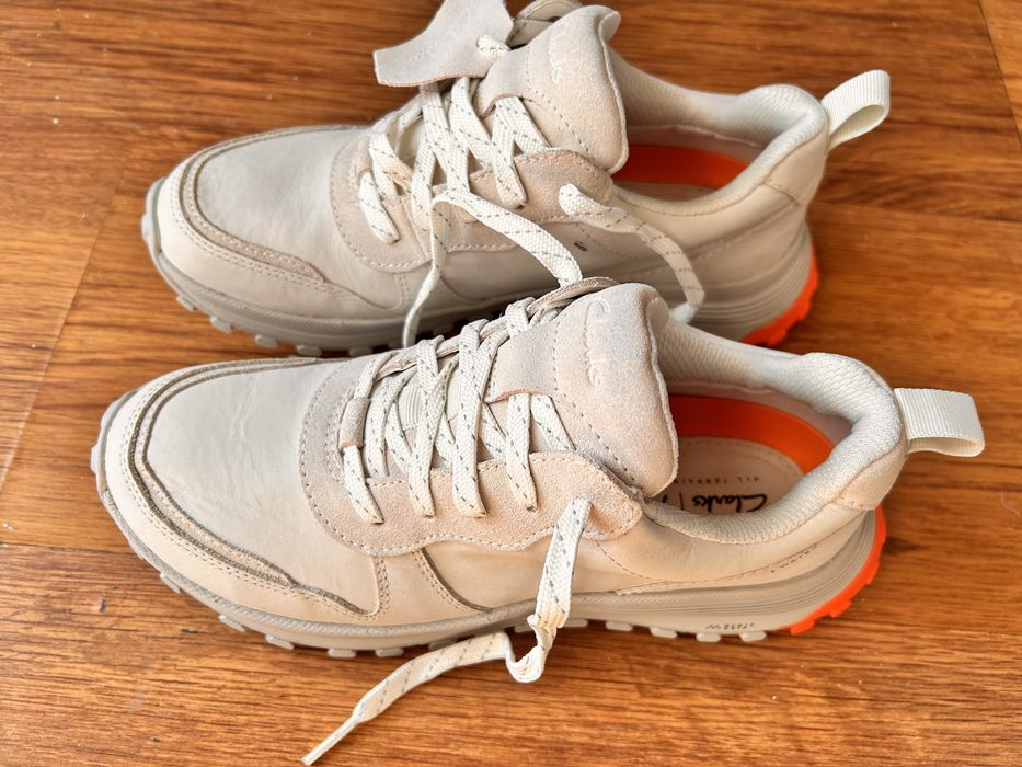 Оригинални маратонки Clarks