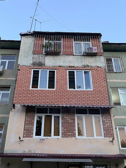 Balkonga g'isht teramiz, Kladka balkon,Керпичная кладка