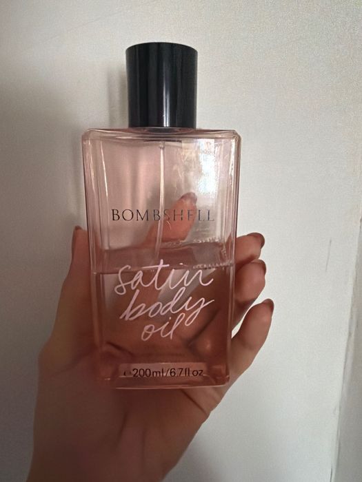 Victoria's Secret satin  body oil