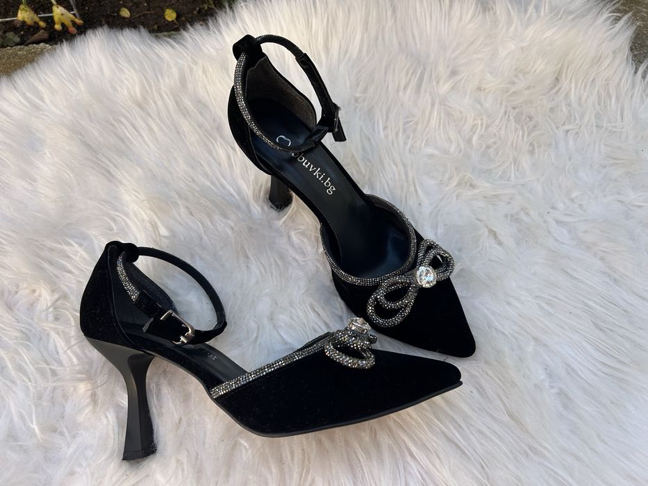 Дамски обувки