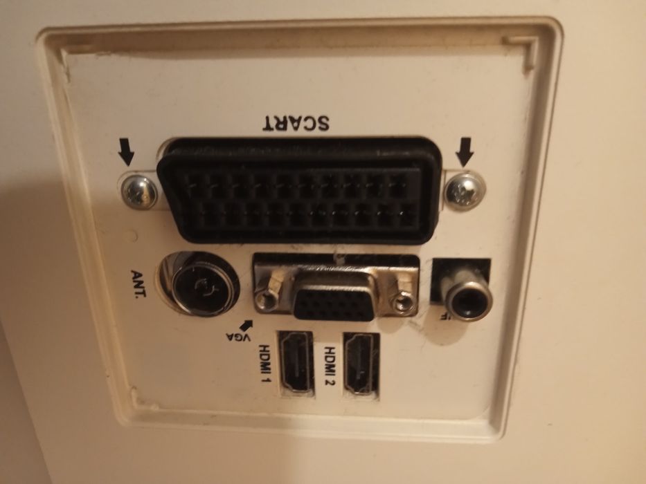 Televizor Toshiba 81 cm