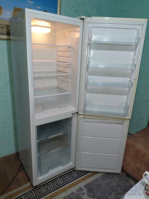 Холодилник самсунг