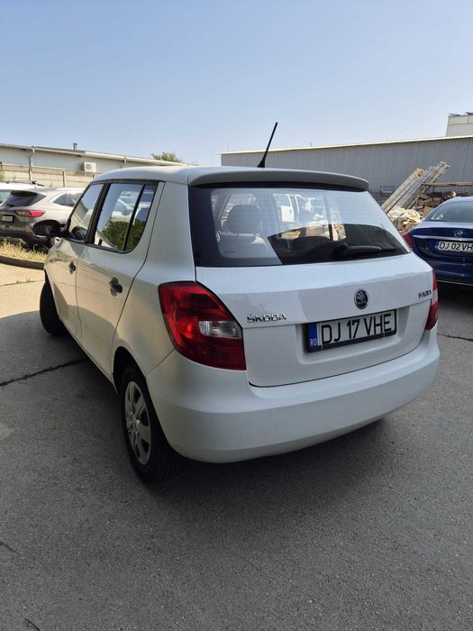 Skoda Fabia 2013 benzina, aer conditionat, inchidere centralizata