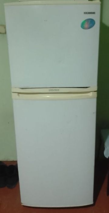Холодильник Samsung